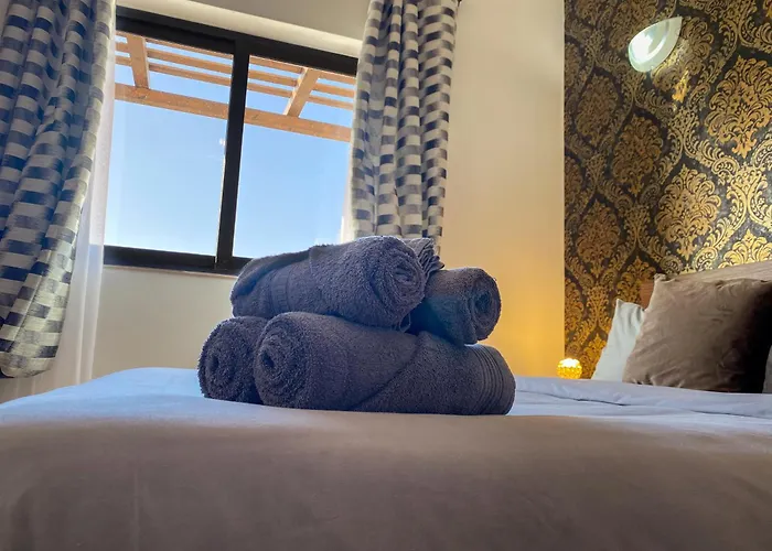 Kimray Boutique - Indulge In Comfort, Embrace Tranquility Апартаменты Марсаскала