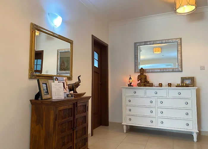 Kimray Boutique - Indulge In Comfort, Embrace Tranquility Апартаменты Марсаскала